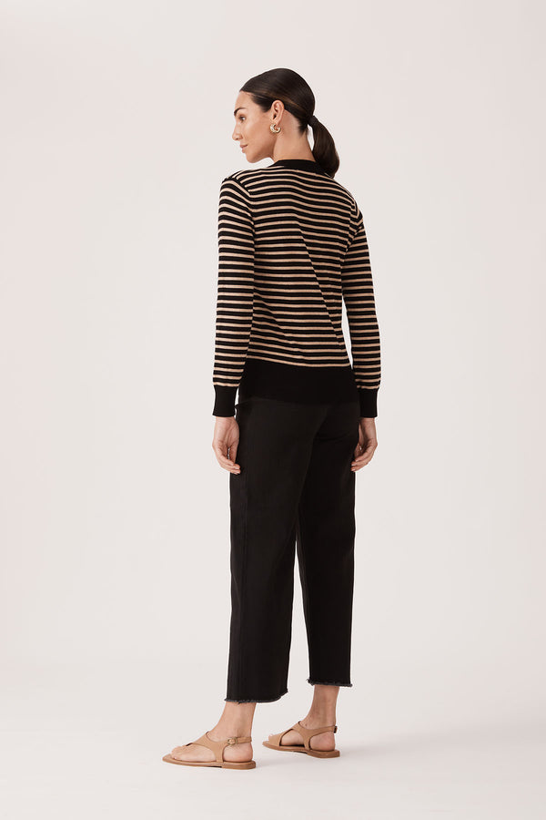 CS22502-BLACKSTRIP-5jpg