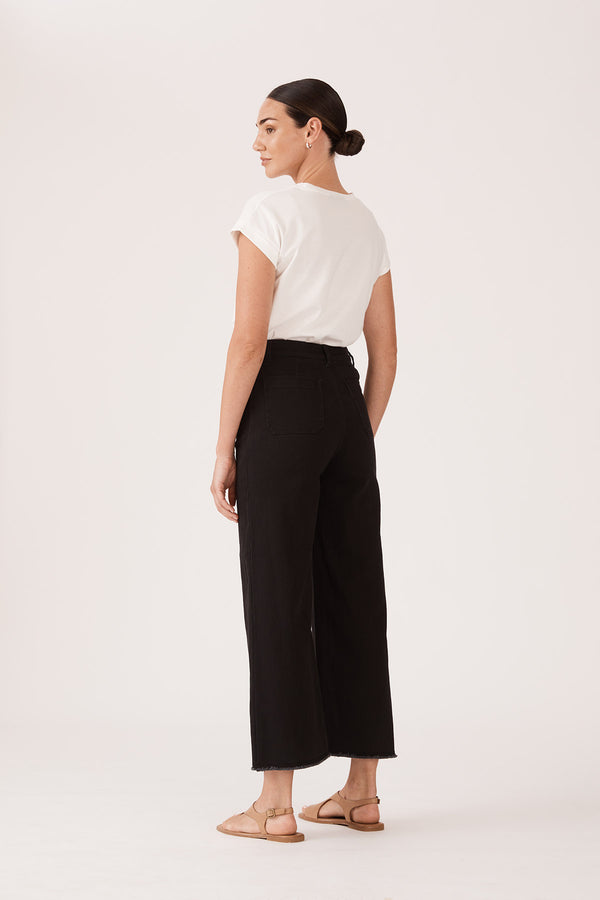 CS22557-BLACK-5jpg