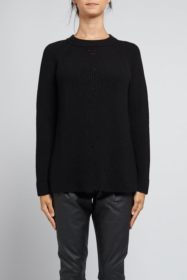 CS19102_BLACK_2_nmupoh_1566965429