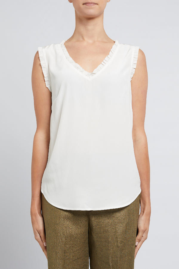 CS19330_WHITE_2_dwhmll_1566296476