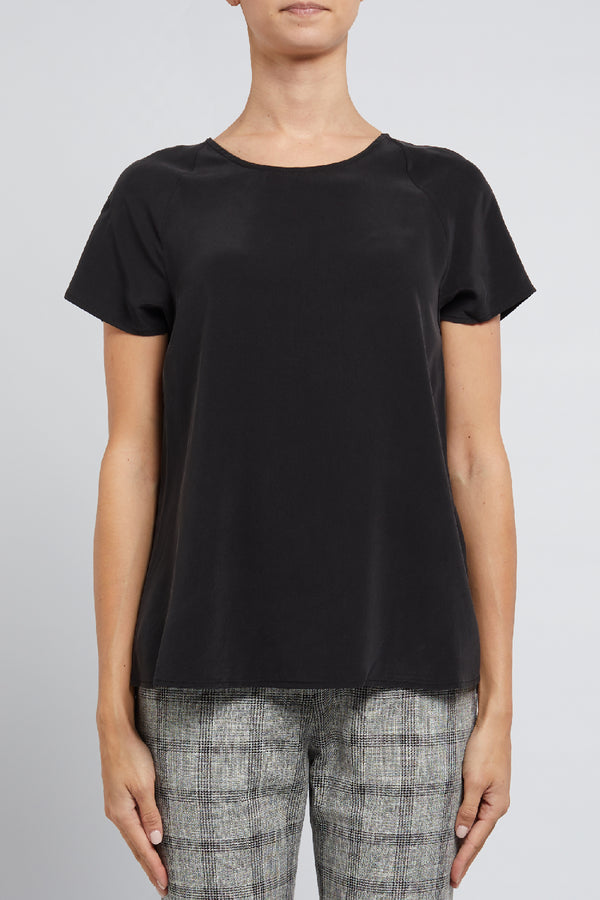 CS19331_BLACK_2_sgqa0j_1566296561